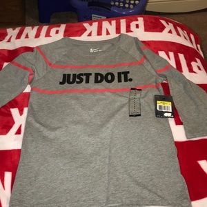 nike just do it 3/4 length sleeve tee